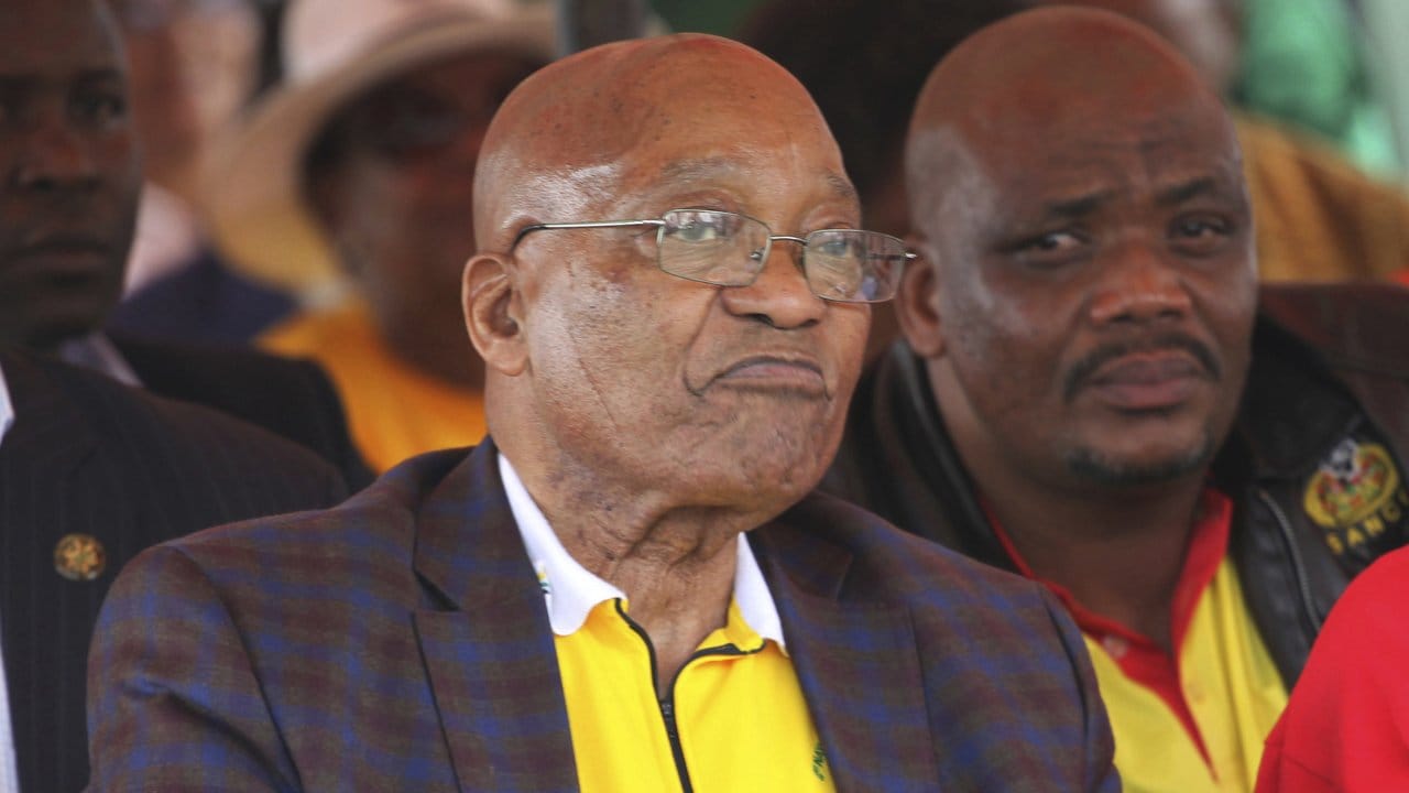 Südafrikas Präsident Jacob Zuma werden unter anderem Korruption und Machtmissbrauch vorgehalten.