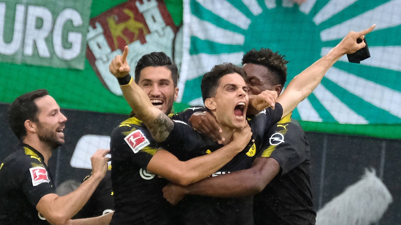 Dortmunds Marc Bartra sorgte mit einem Traumtor für das zwischenzeitliche 0:2 gegen Wolfsburg.