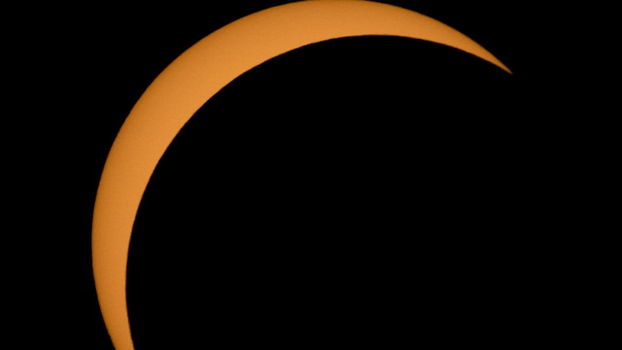 Der Mond verdeckt Washington fast vollständig die Sonne. Der Mond verdeckt Washington fast vollständig die Sonne.