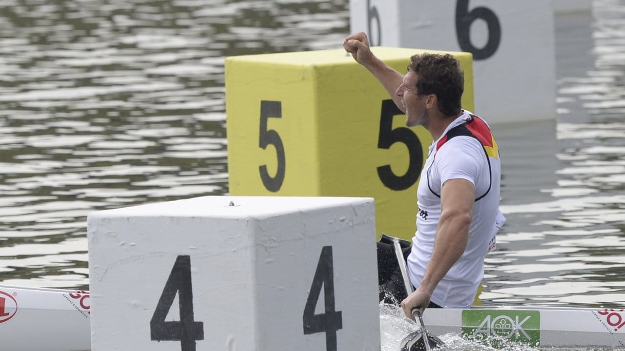Geschafft: Sebastian Brendel jubelt über WM-Gold im Canadier-Einer über 1000 Meter.