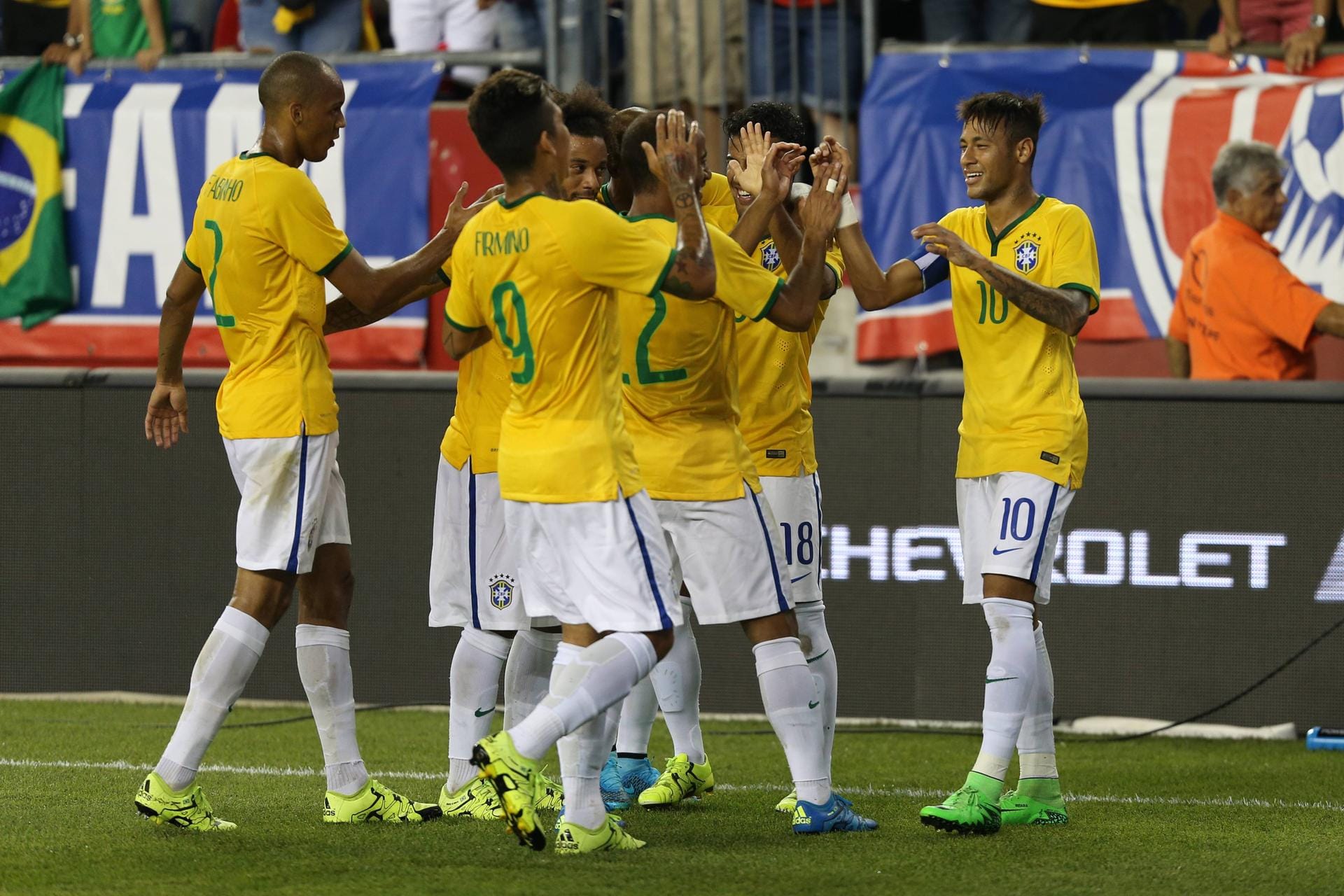 Ganz stark präsentierte sich Brasilien in der Südamerika-Qualifikationsgruppe: Dank zehn Siegen aus den ersten 14 Partien sicherte sich die "Selecao" bereits im März das WM-Ticket.