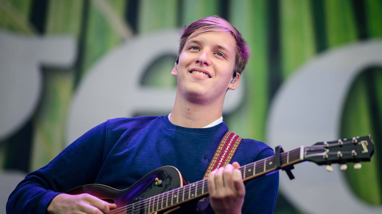 Der britische Singer-Songwriter George Ezra verbreitet gute Laune. Der britische Singer-Songwriter George Ezra verbreitet gute Laune.