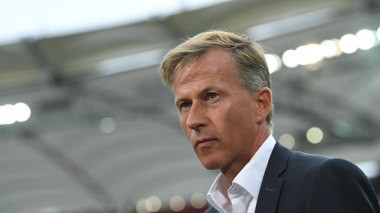 Trainer Andries Jonker wurde beim VfL Wolfsburg beurlaubt.