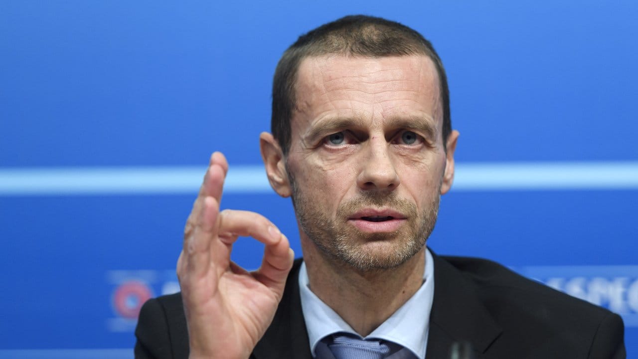 UEFA-Präsident Aleksander Ceferin bittet die Politik um Unterstützung.