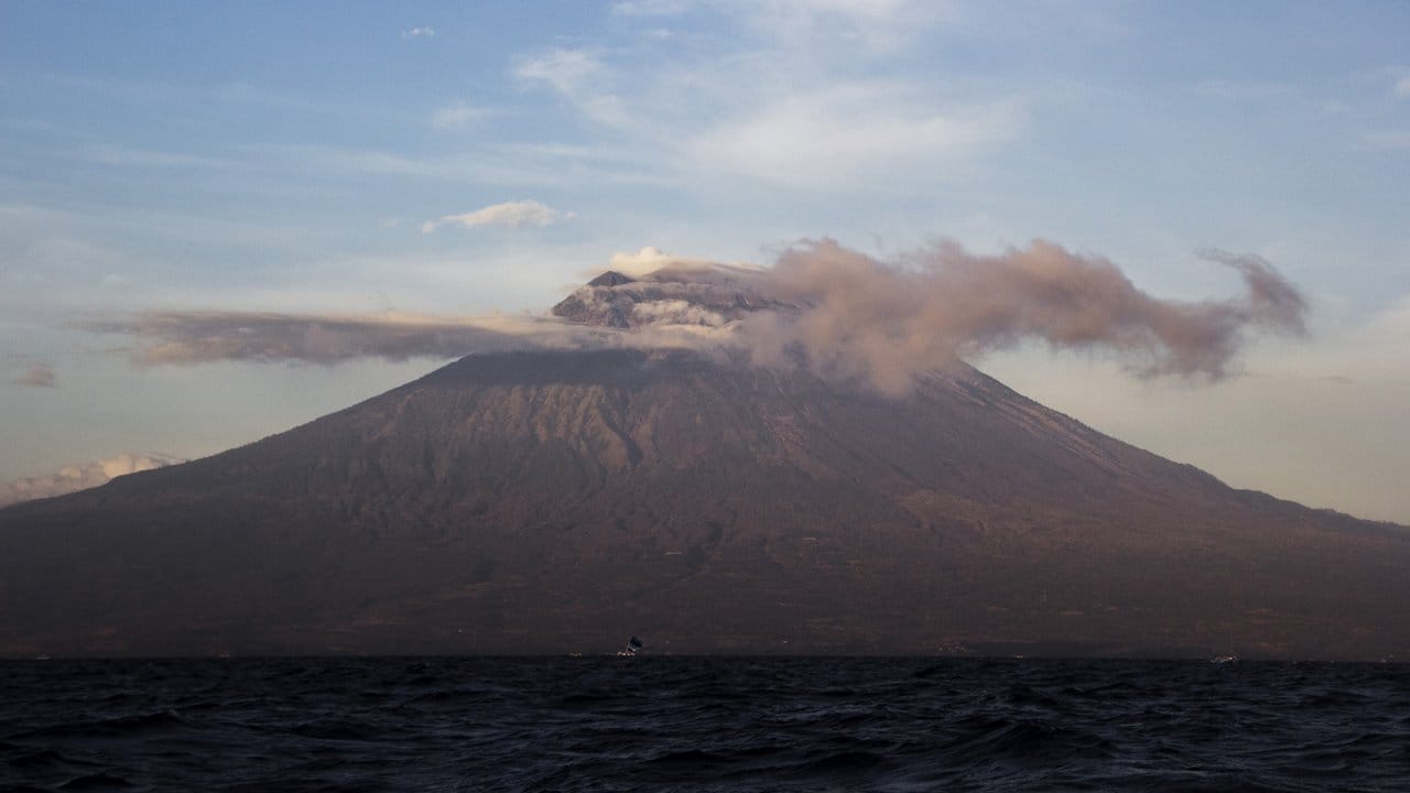 Der Vulkan Mount Agung könnte jederzeit ausbrechen.