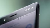 Im Gegensatz zu den Flaggschiffen anderer Hersteller kann man das Äußere des Nokia 8 als sehr dezent beschreiben.