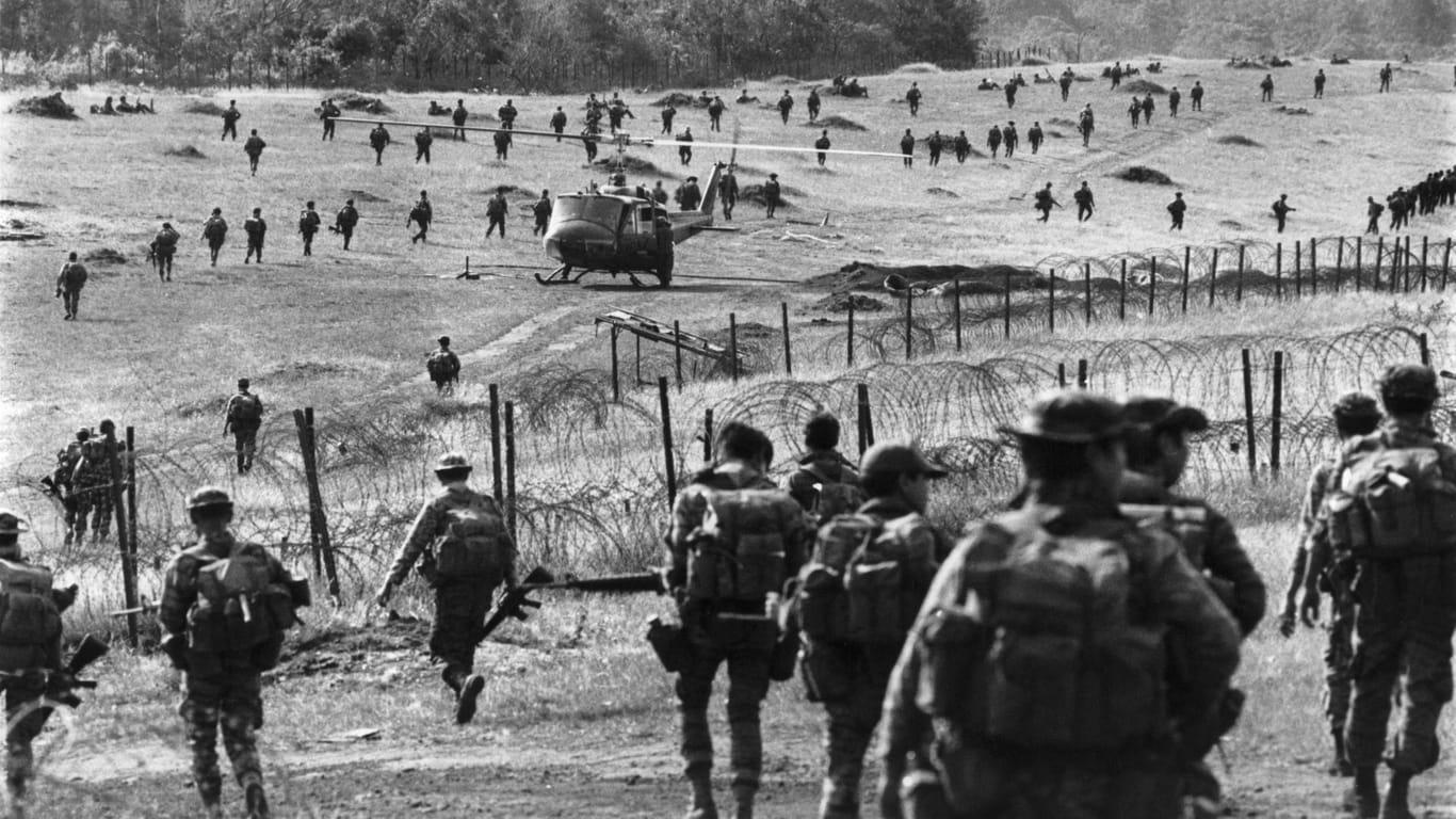 Amerikanische Soldaten 1969 in Bu Prang, Vietnam.