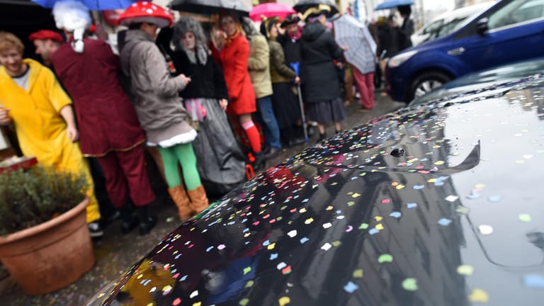 Karnevals-Auftakt im Regen: Am Wochenende erwarten die Meteorologen reichlich Niederschläge.