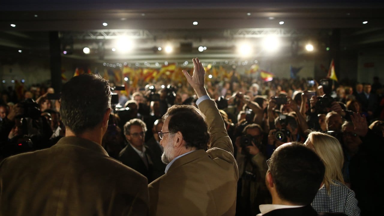 Mariano Rajoy (M): "Katalonien ist Spanien und Spanien ist Katalonien.
