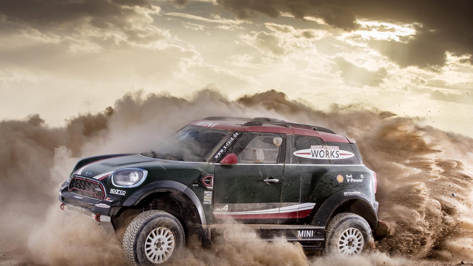 Mit Allradantrieb geht der Mini John Cooper Works Rally an den Start. Dabei nutzt er den 340 PS starken Dieselmotor.