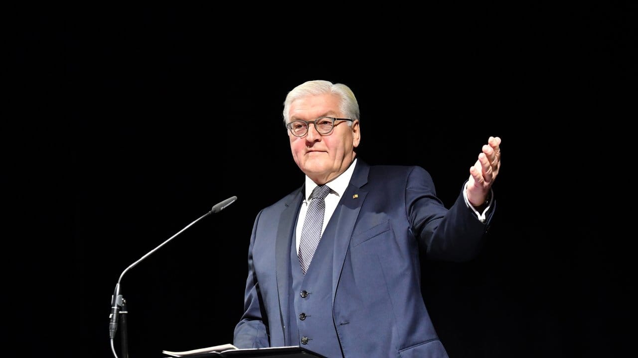Bundespräsident Frank-Walter Steinmeier würdigte die Komische Oper Berlin an ihrem 70.