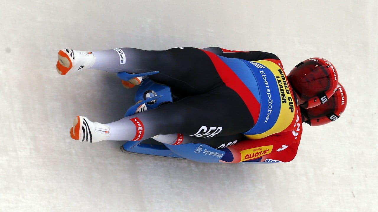 Die Rodel-Doppelsitzer Toni Eggert und Sascha Benecken haben auch den zweiten Übersee-Weltcup in Lake Placid gewonnen. Die Rodel-Doppelsitzer Toni Eggert und Sascha Benecken haben auch den zweiten Übersee-Weltcup in Lake Placid gewonnen.