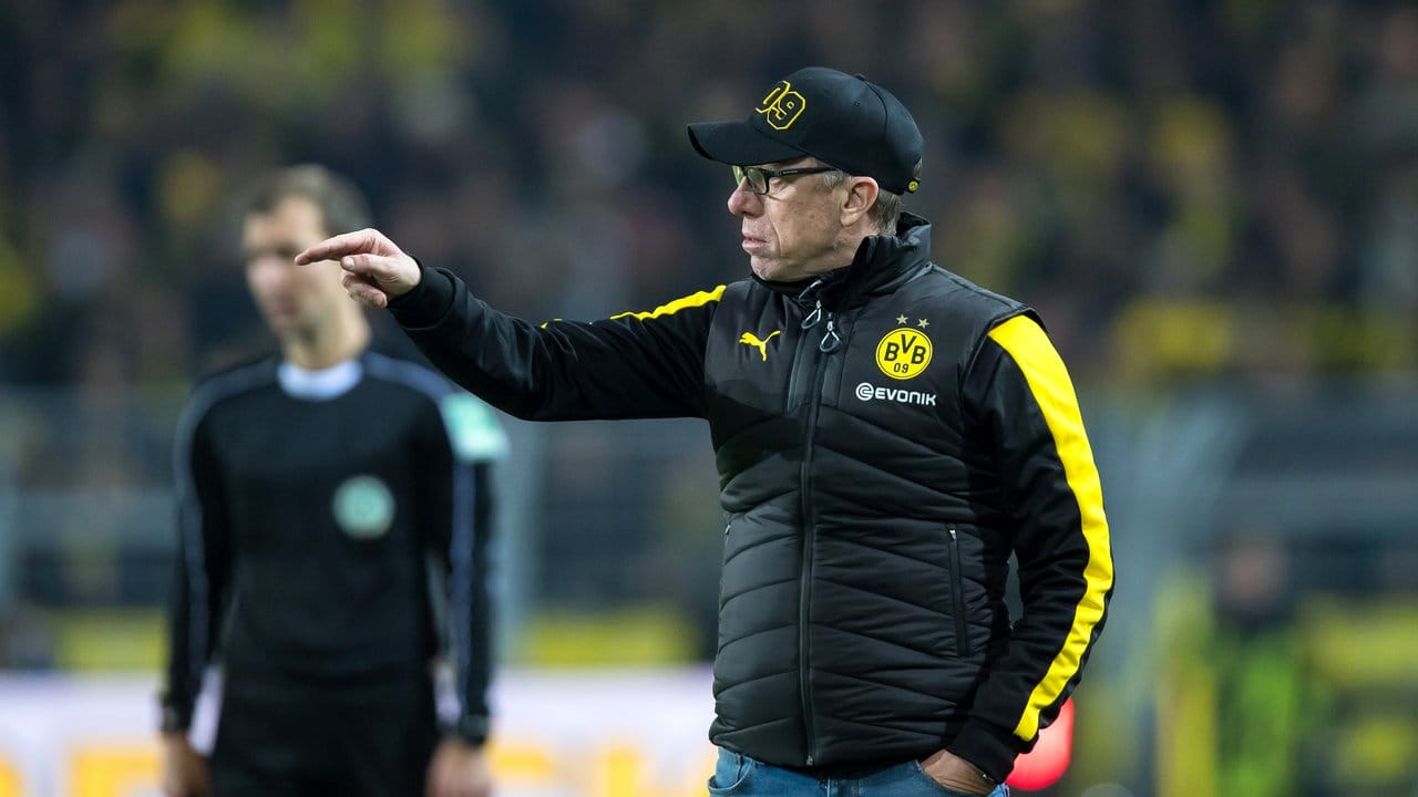 Peter Stöger gewann sein Heimdebüt als Dortmund-Trainer.