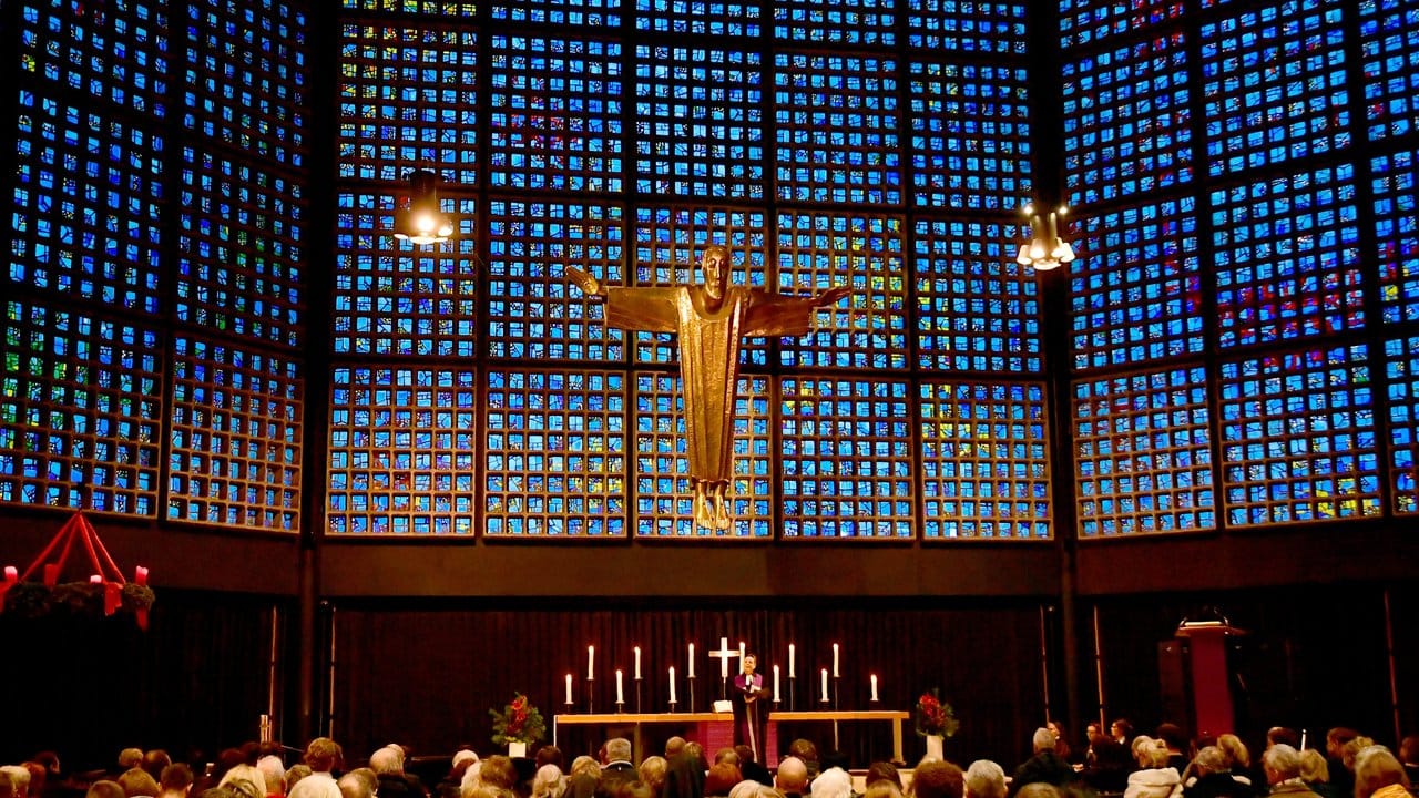 In einem Gottesdienst in der Gedächtniskirche wird der Opfer des Terroranschlags gedacht. In einem Gottesdienst in der Gedächtniskirche wird der Opfer des Terroranschlags gedacht.