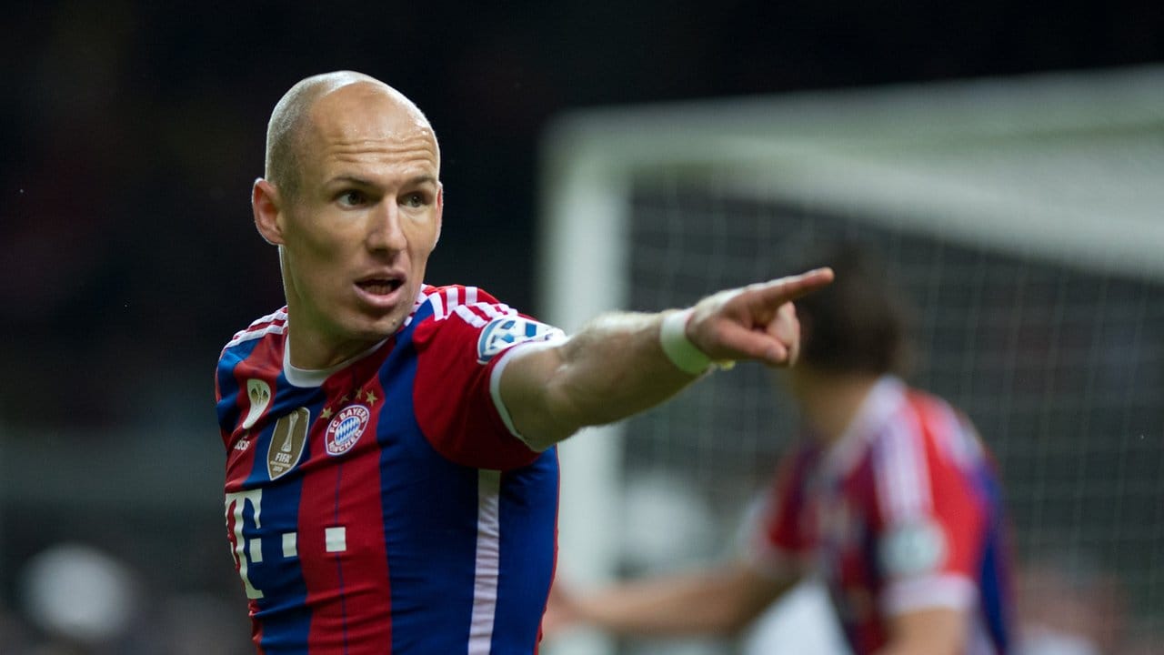 Arjen Robben wird 2014 für die Münchner in der Verlängerung zum Finalhelden. Arjen Robben wird 2014 für die Münchner in der Verlängerung zum Finalhelden.