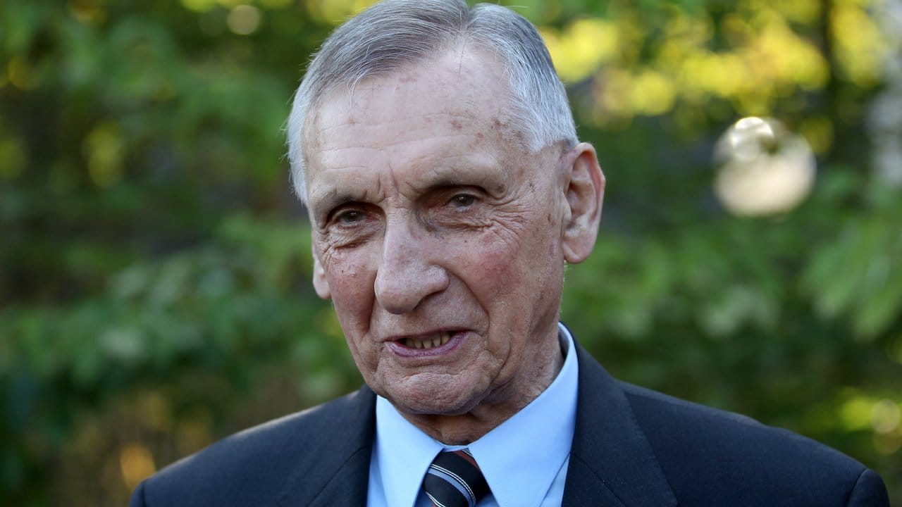 Der erste Kommandeur der Antiterrorismuseinheit GSG 9, Ulrich Wegener, im September 2012 in Bonn. Der erste Kommandeur der Antiterrorismuseinheit GSG 9, Ulrich Wegener, im September 2012 in Bonn.