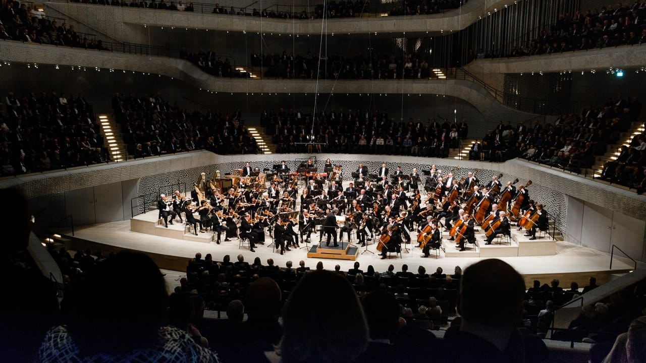 Riccardo Muti gastierte mit dem Chicago Symphony Orchestra in der Elbphilharmonie.
