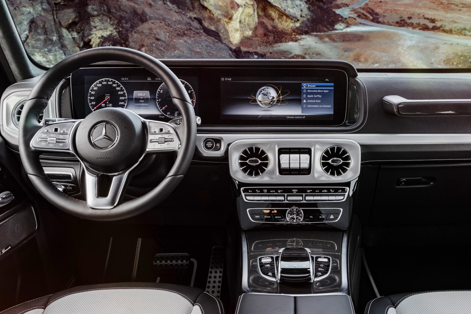 Die neue Mercedes-Benz G-Klasse: Der Innenraum der zweiten G-Klasse-Generation bietet eine komplett neue Welt.