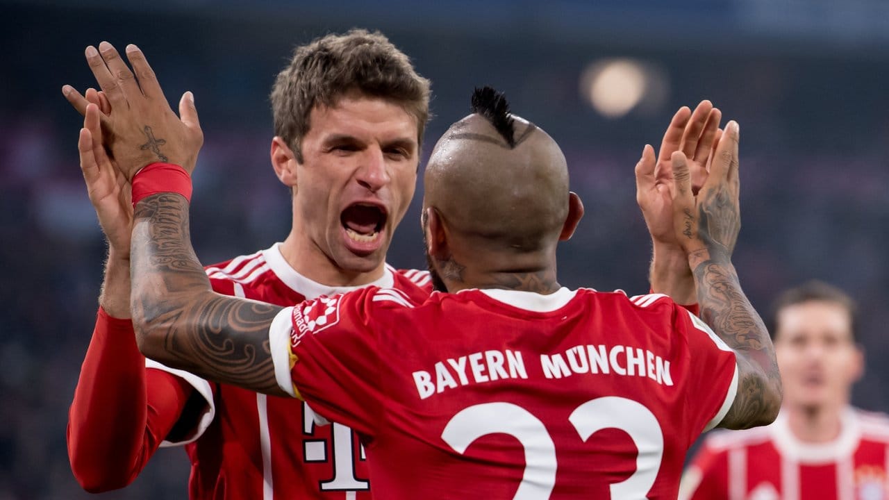 5:2 gewann der FC Bayern gegen Hoffenheim. 5:2 gewann der FC Bayern gegen Hoffenheim.