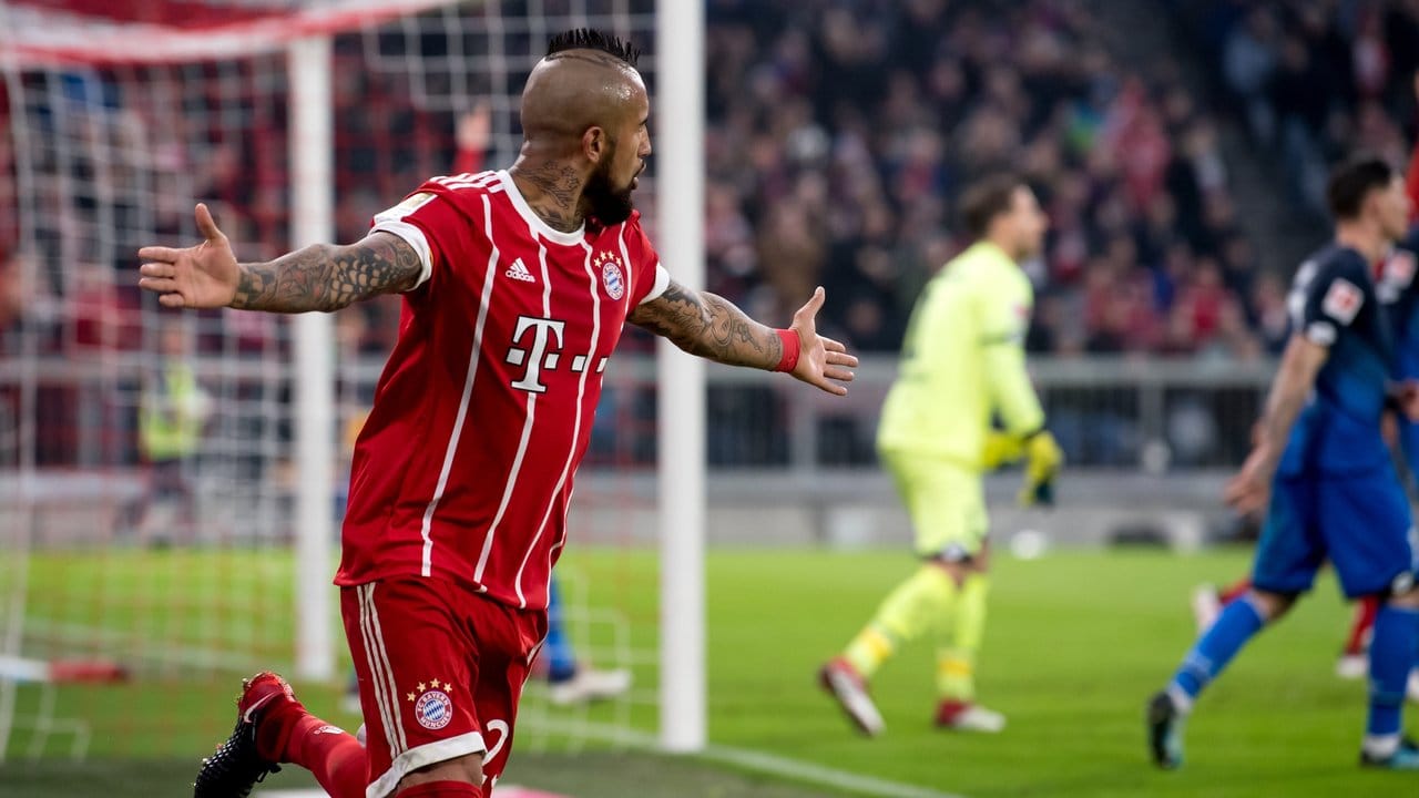 Arturo Vidal erhöhte drei Minuten später auf 4:2. Arturo Vidal erhöhte drei Minuten später auf 4:2.