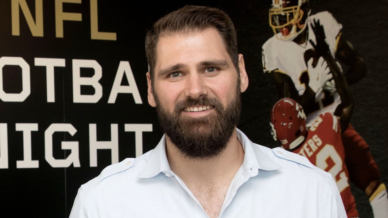 Der ehemalige deutsche NFL-Football-Spieler Sebastian Vollmer. Der ehemalige deutsche NFL-Football-Spieler Sebastian Vollmer.
