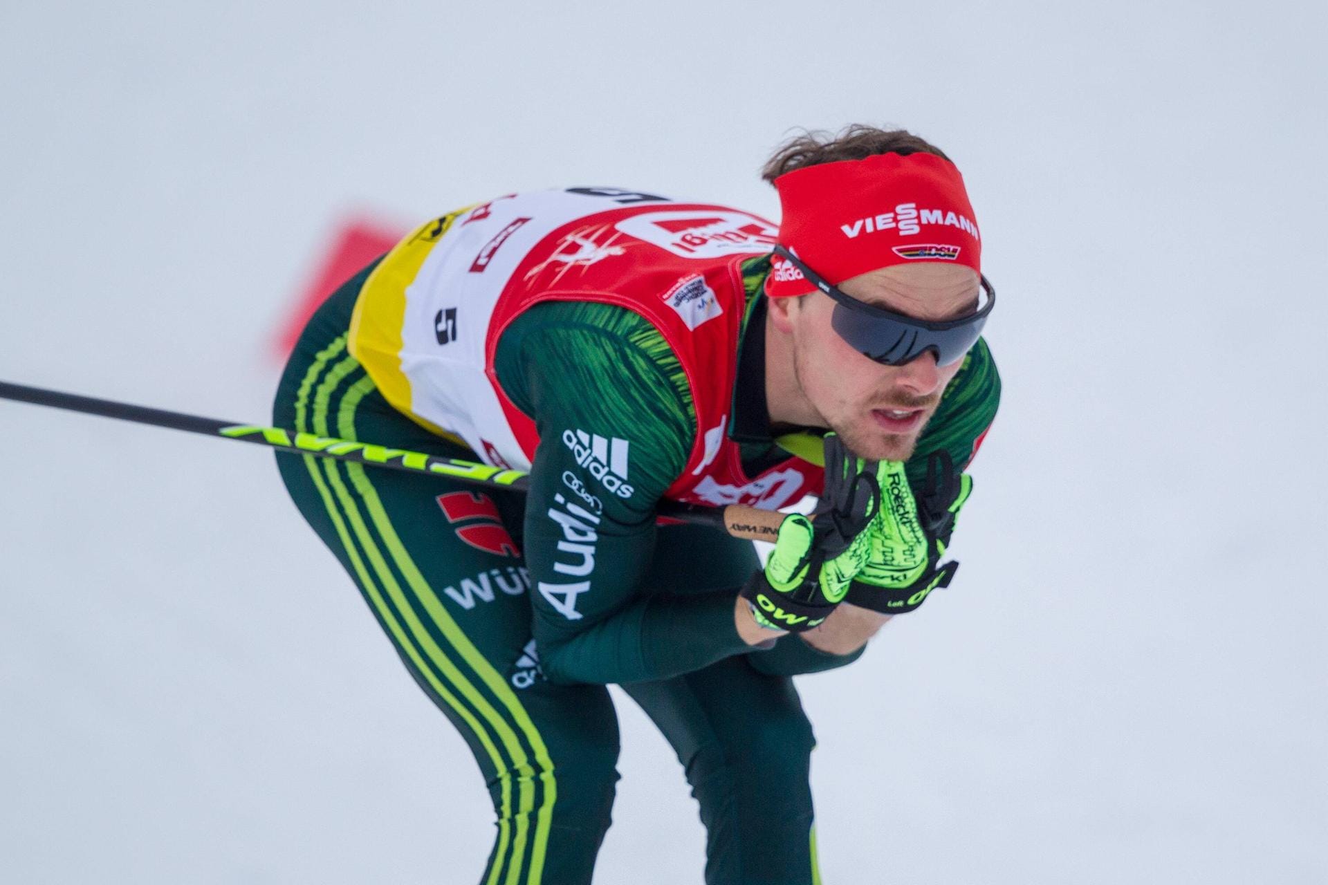 Fabian Rießle kämpft in der Kombination um Medaillen.