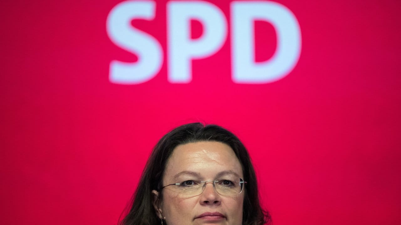 Mit Andrea Nahles könnte erstmals eine Frau den Vorsitz der SPD übernehmen - vorerst zumindest kommissarisch.