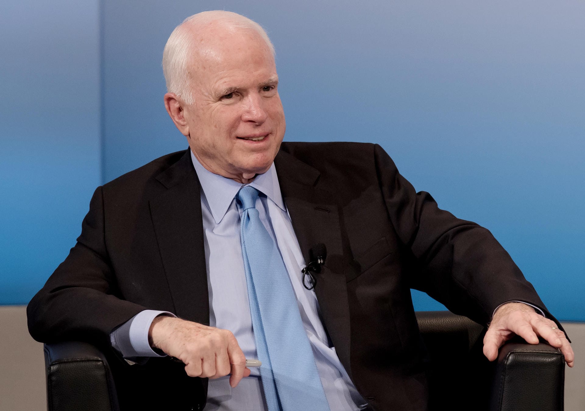 John McCain: Der Senator aus Arizona und ehemalige Präsidentschaftskandidat ist unter den Republikanern einer der lautstärksten Kritiker Trumps. Seine Unbeugsamkeit bringt dem einstigen Soldaten und Kriegsgefangenen oft parteiübergreifend Anerkennung ein.