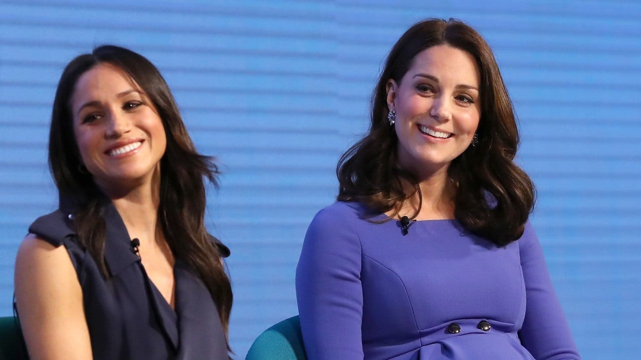 Meghan Markle (l) und Herzogin Kate beim Forum der Stiftung "Royal Foundation". Meghan Markle (l) und Herzogin Kate beim Forum der Stiftung "Royal Foundation".
