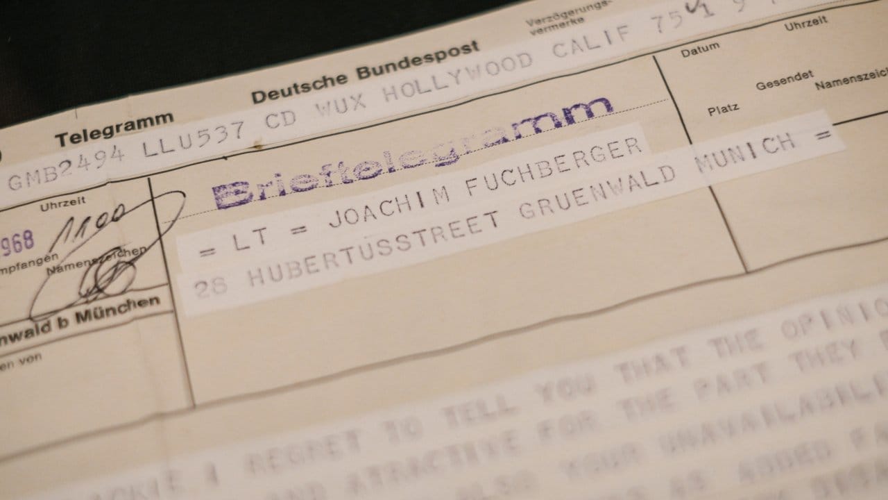 Ein Telegram aus Hollywood an Joachim Fuchsberger. Ein Telegram aus Hollywood an Joachim Fuchsberger.