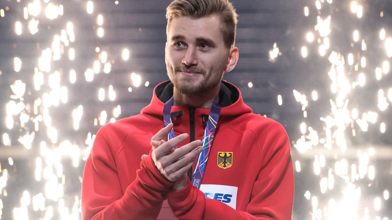 Hochspringer Mateusz Przybylko war nach seiner Bronzemedaille bei der Hallen-WM überglücklich.