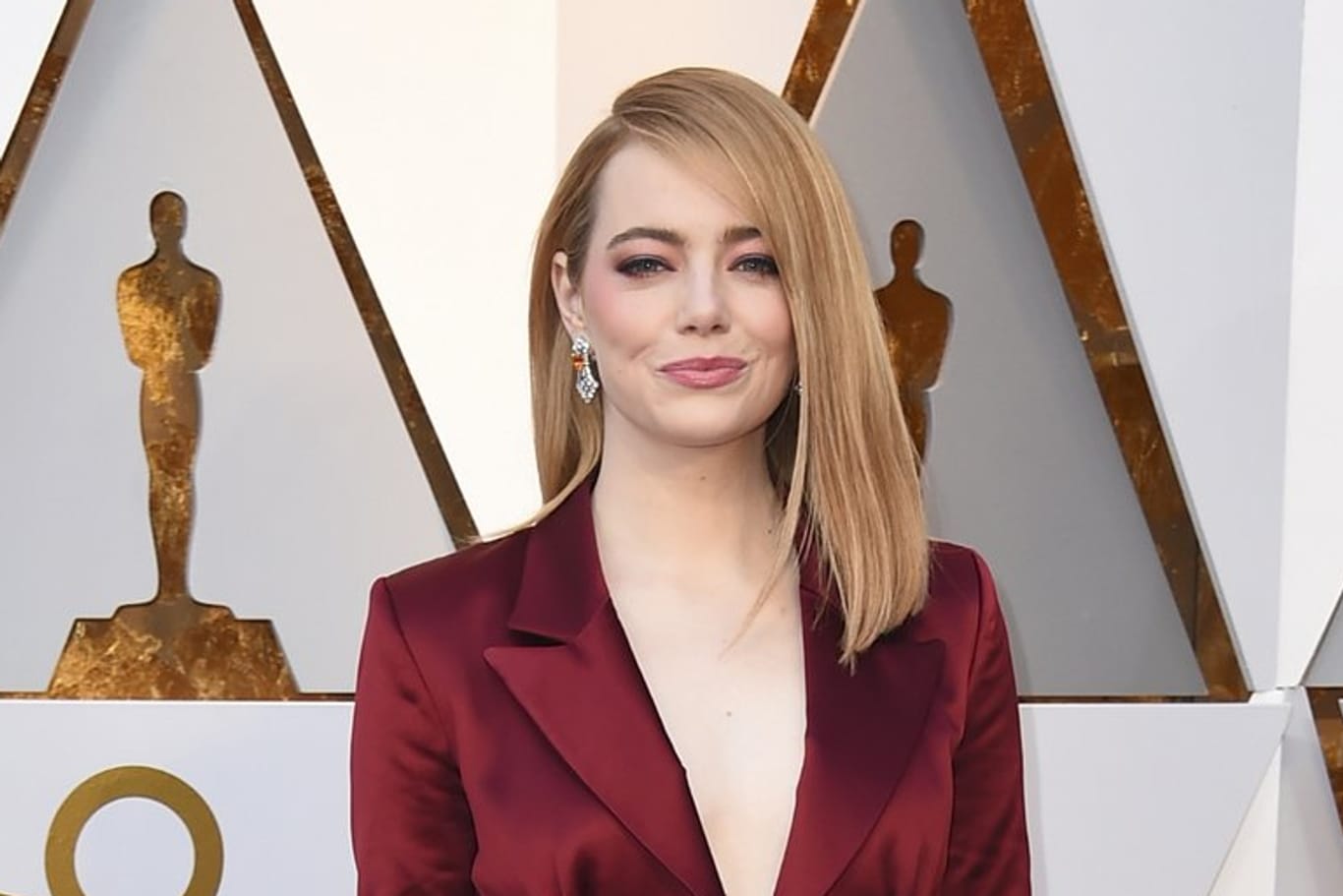 Emma Stone trägt eine Kreation von Louis Vuitton.