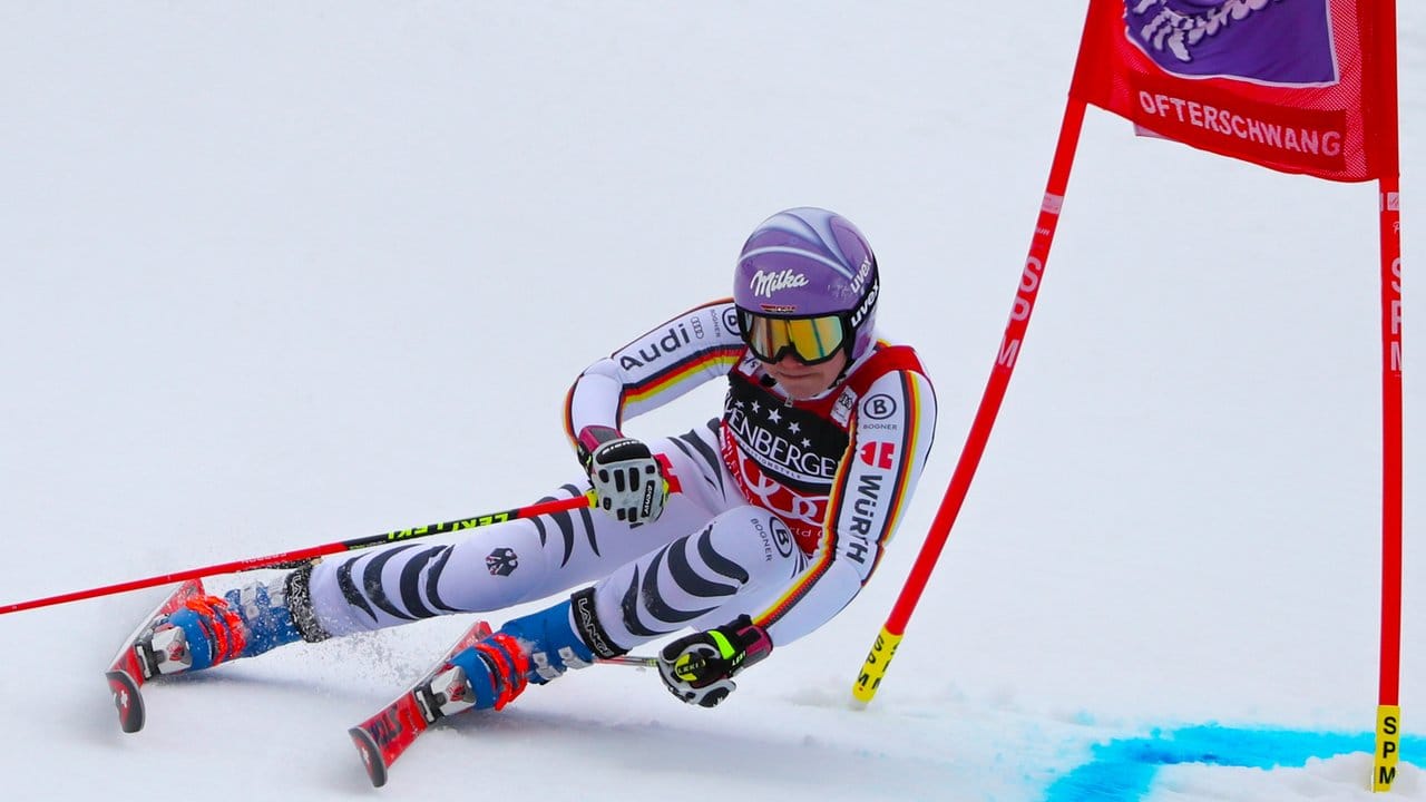 Fuhr beim Riesenslalom in Ofterschwang auf das Podest: Ski-Ass Viktoria Rebensburg. Fuhr beim Riesenslalom in Ofterschwang auf das Podest: Ski-Ass Viktoria Rebensburg.