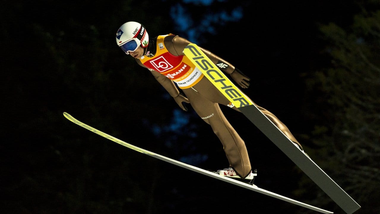 Der Pole Kamil Stoch holte sich in Trondheim mit Sprüngen über 146 und 141 Meter den Sieg.