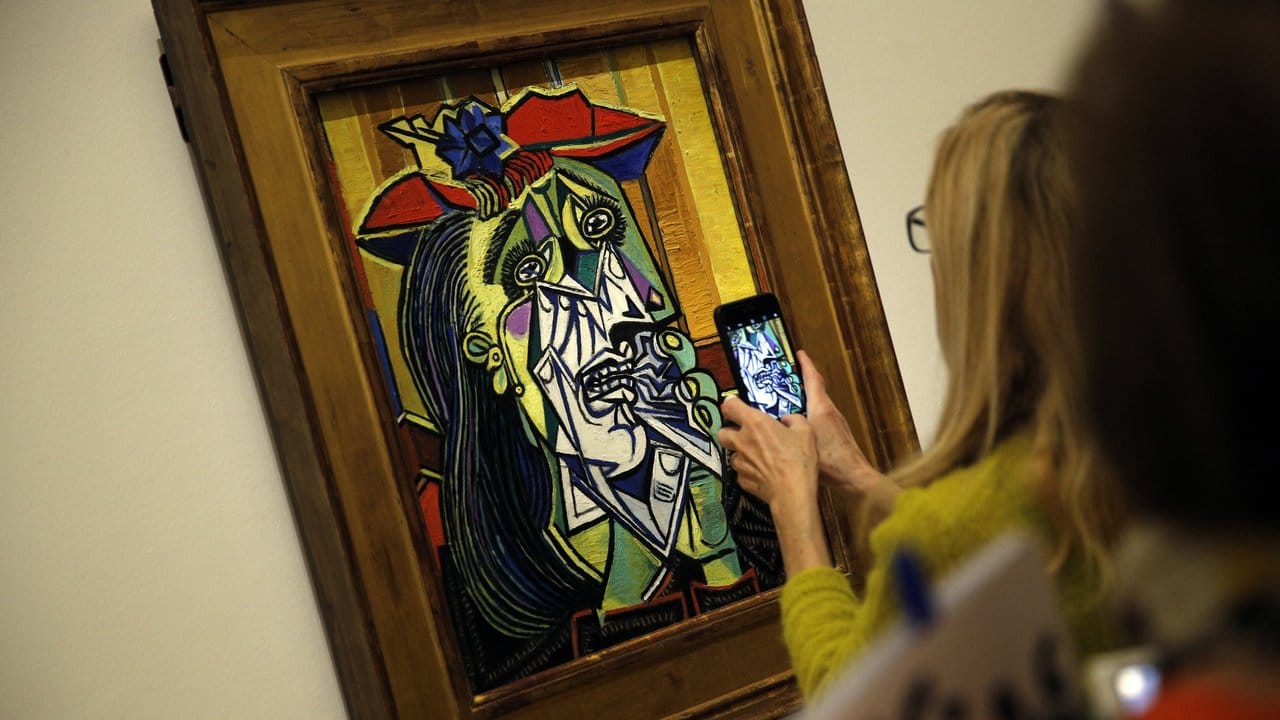 Pablo Picasso, Weinende Frau, 1937. Pablo Picasso, Weinende Frau, 1937.