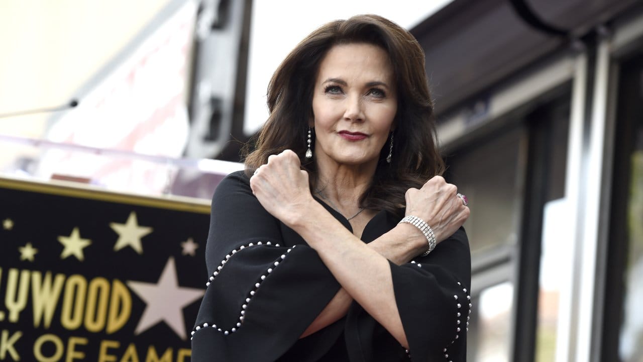 "Wonder Woman" is back: Lynda Carter bei der Zeremonie.