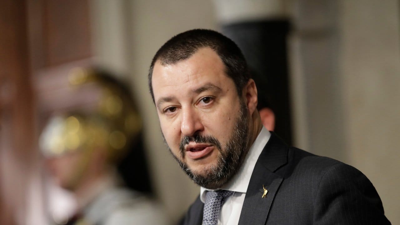 Genau wie Luigi Di Maio beansprucht auch Lega-Chef Matteo Salvini den Posten des Regierungschefs für sich.