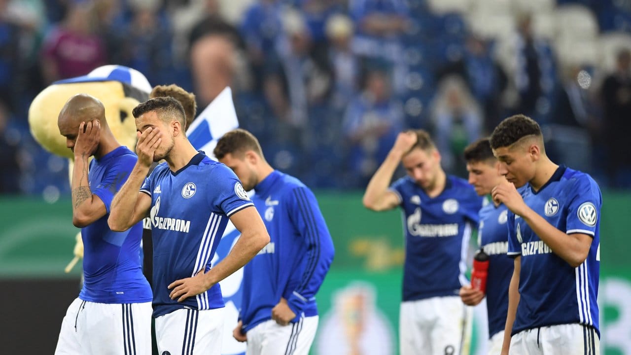 Die Schalker konnten im eigenen Stadion nicht gegen Frankfurt gewinnen.