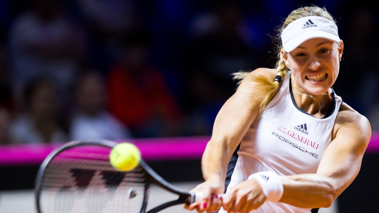 Auch Angelique Kerber verlor ihr erstes Einzel im Fed-Cup-Halbfinale gegen Tschechien.