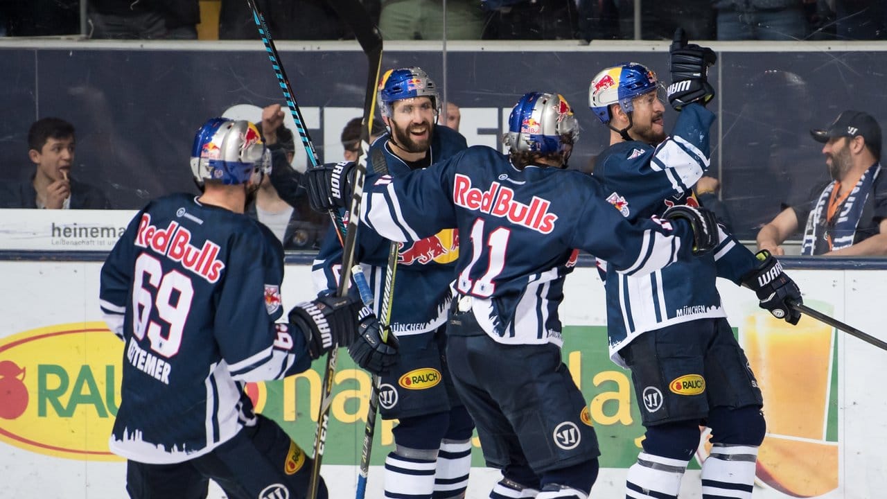 Der EHC Red Bull München setzte sich im entscheidenden Finalspiel gegen die Eisbären Berlin durch.