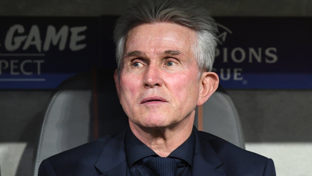 Schont gegen Frankfurt sein Stammpersonal: Bayern-Coach Jupp Heynckes. Schont gegen Frankfurt sein Stammpersonal: Bayern-Coach Jupp Heynckes.
