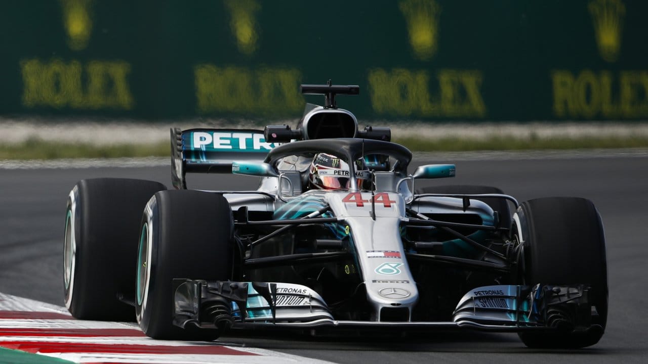 Der Brite Lewis Hamilton fuhr im Training zum Großen Preis von Spanien die schnellste Zeit.