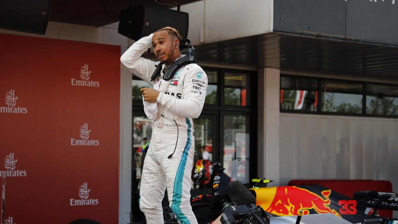 Lewis Hamilton nach seinem Sieg beim Grand Prix von Spanien.