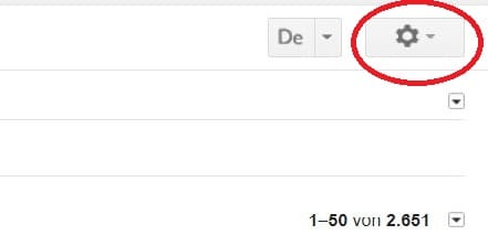 Um das neue Gmail zu aktivieren, loggen Sie sich in Ihren Account und klicken Sie auf das Zahnradsymbol.