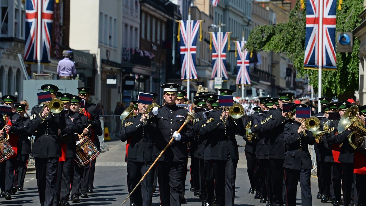Hier spielt die Musik: Mitglieder der Streitkräfte des Vereinigten Königreichs üben für die Hochzeit.