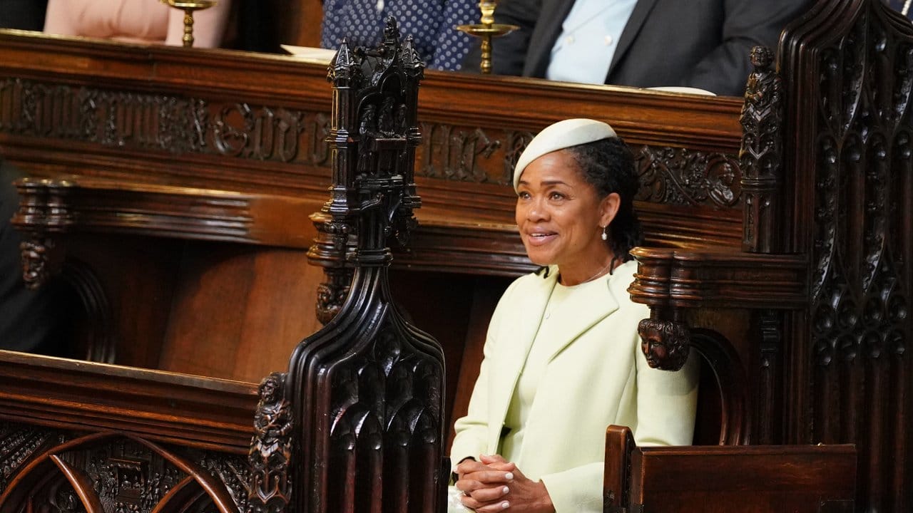 Doria Ragland, die Mutter von Meghan Markle, war von der Hochzeit tief bewegt.