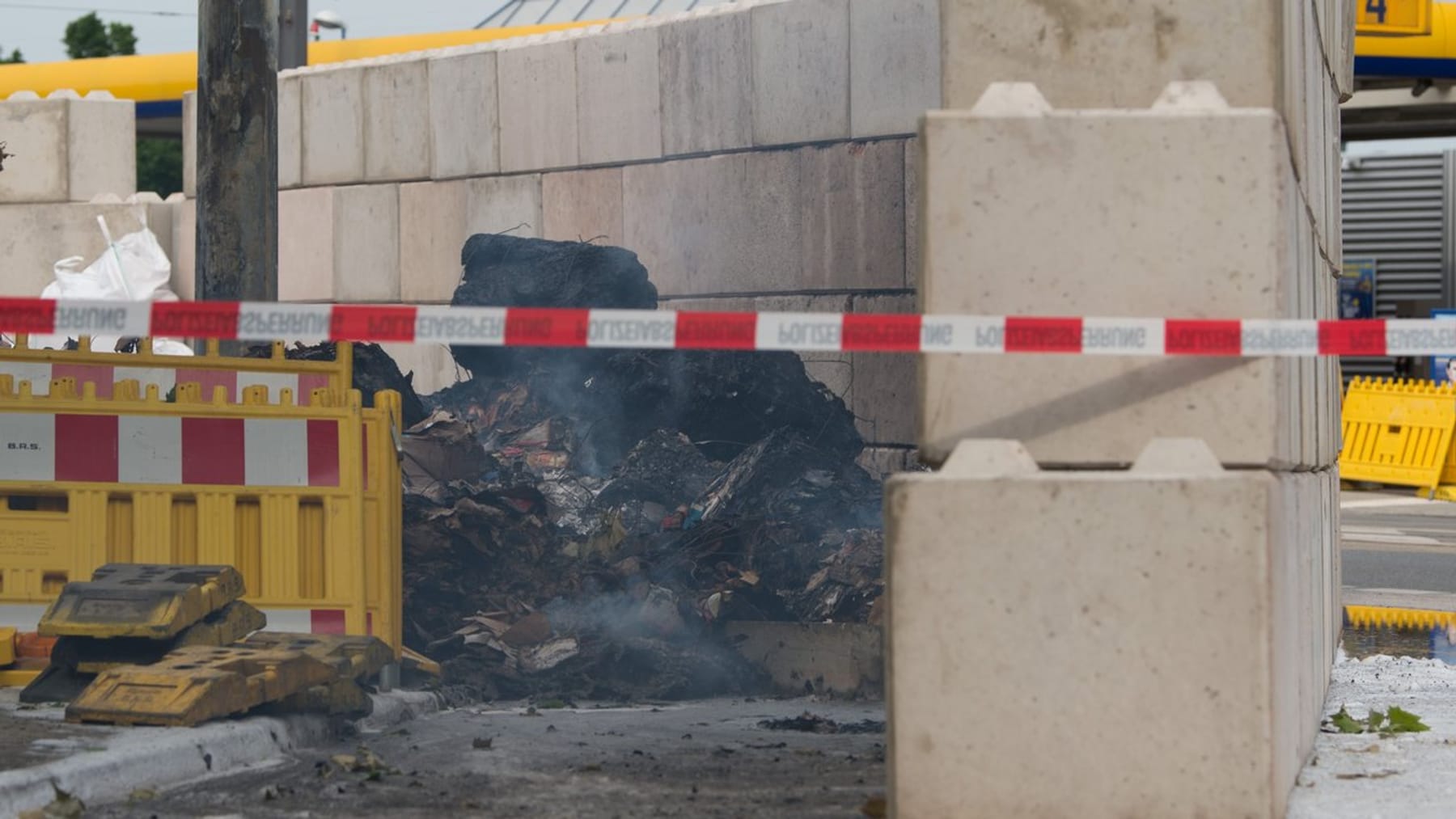 Ticker Zur Bombe In Dresden Mega Erleichterung So Lief Die Entschärfung Ab - xr41rvg