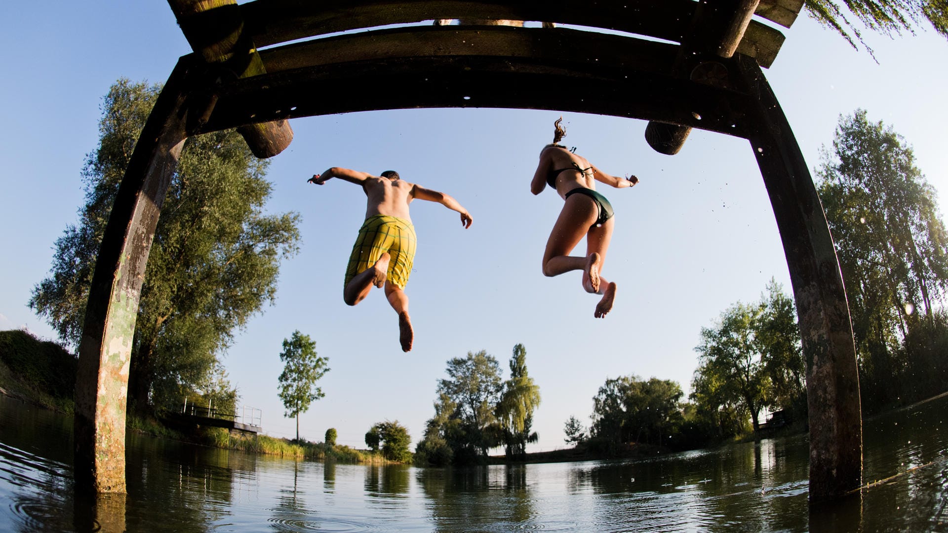 Badespaß am See: In der kommenden Woche steigen die Temperaturen auf bis zu 33 Grad.