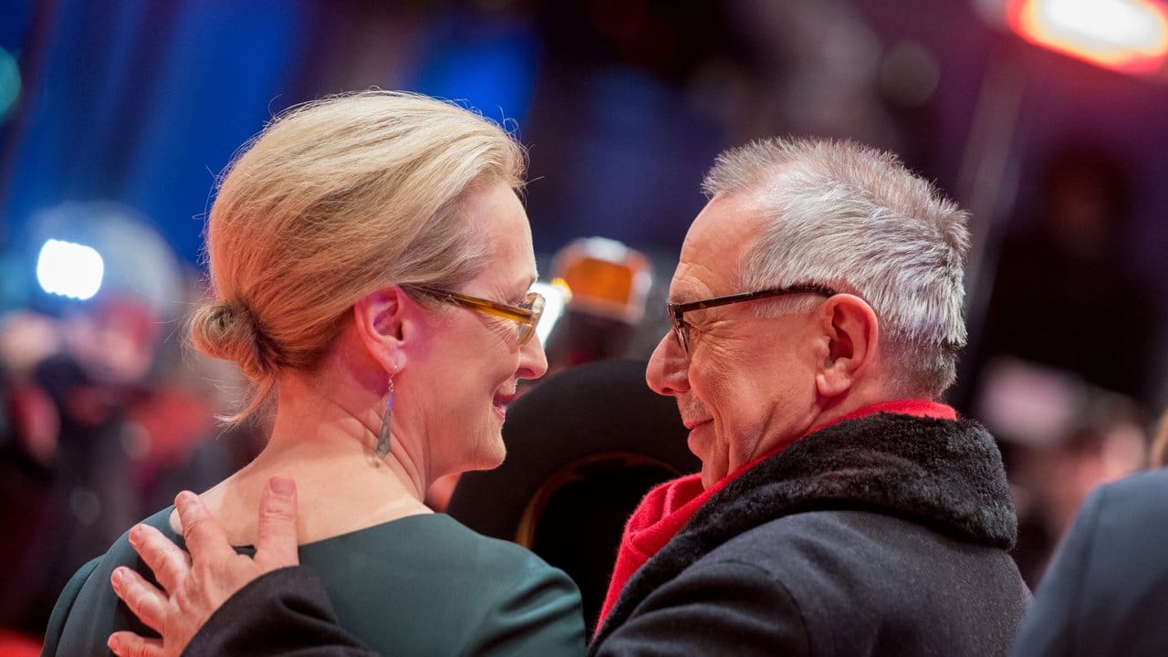 Bei der Berlinale geht es familiär zu: Dieter Kosslick und Meryl Streep. Bei der Berlinale geht es familiär zu: Dieter Kosslick und Meryl Streep.