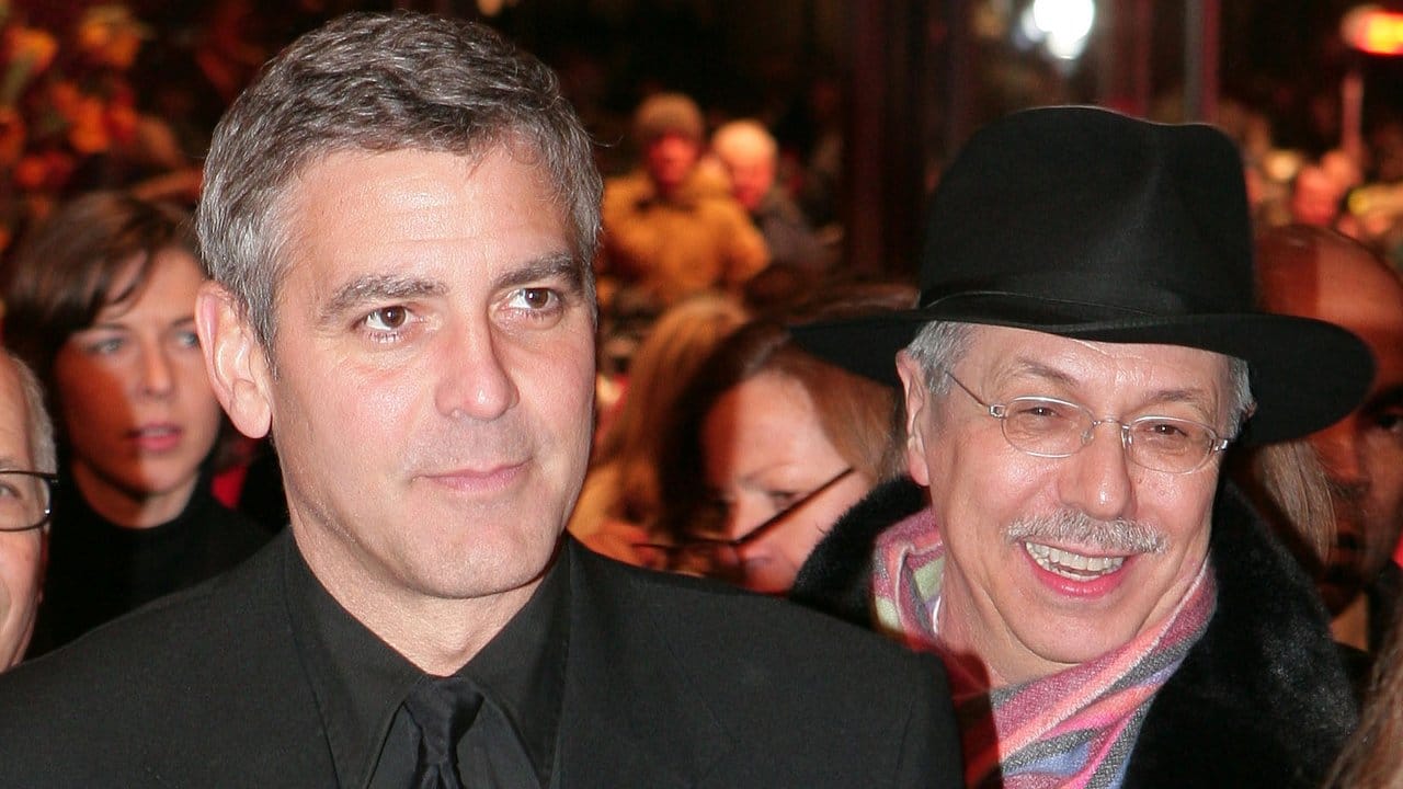 Stars gehören zur Berlinale dazu: George Clooney konnte Dieter Kosslick bereits mehrfach begrüßen. Stars gehören zur Berlinale dazu: George Clooney konnte Dieter Kosslick bereits mehrfach begrüßen.